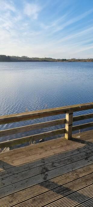 Grace'S Place With Hot Tub & Games Room Carrickfergus Luaran gambar